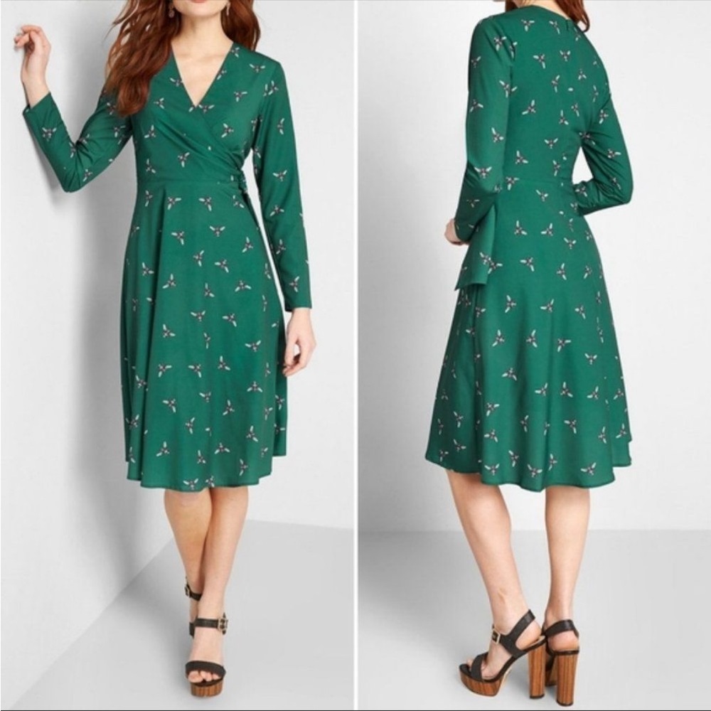 Green Floral Wrap-Style Long Sleeve Dress